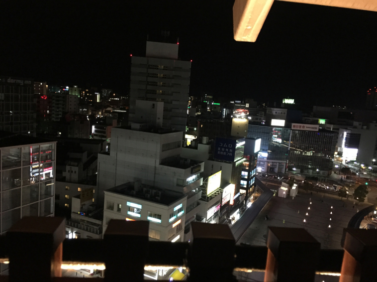 シティ屋上広場からの夜景
